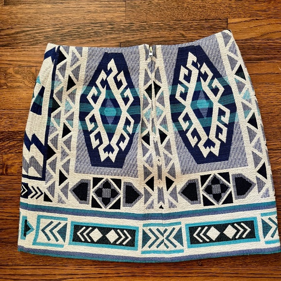 H&M Divided Blue Boho Woven Skirt Size 2 - Picture 4 of 5
